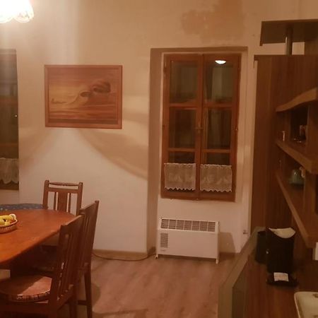 Apartman Namesti 2 Horni Blatna Ngoại thất bức ảnh